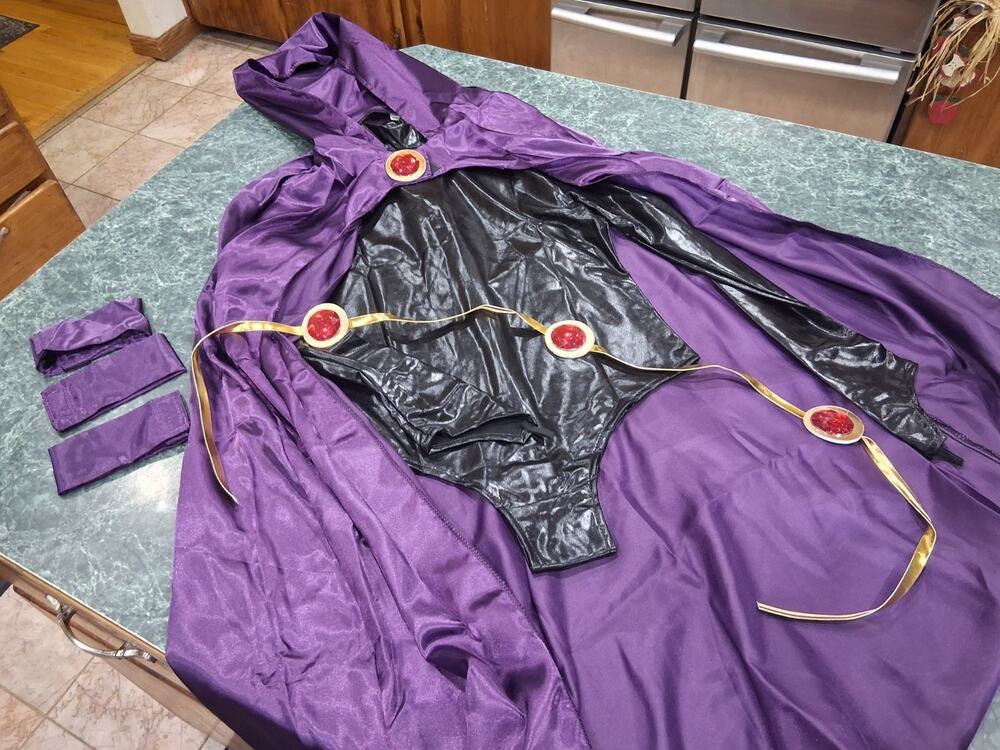 Evil Wicked Queen Sexy Costume Black Bodysuit Purple Hooded Cape Sz M Halloween